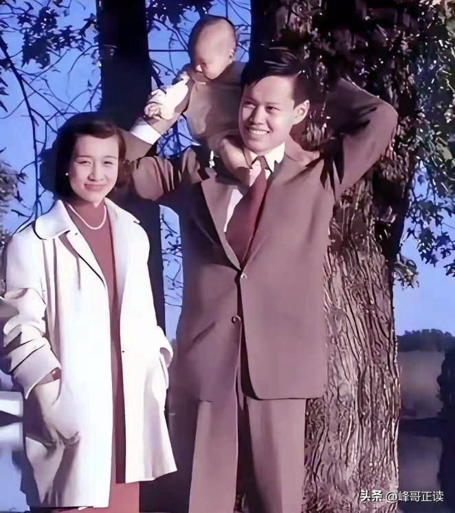 完了,发讣告了,老杨大儿子 - 新未名空间